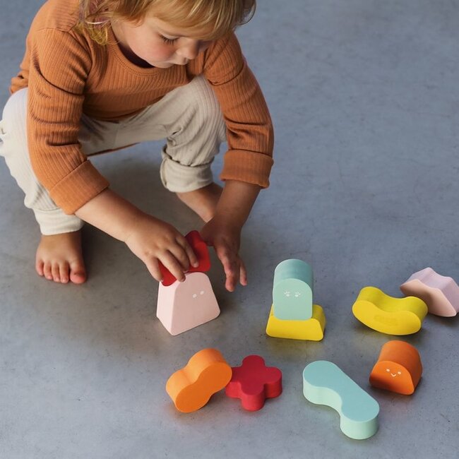 Quut Blokkie het Balanceer en Bouwspel Quut