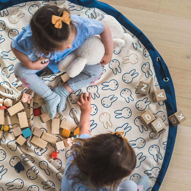 Play & Go Opbergzak en Speelgoedkleed Miffy