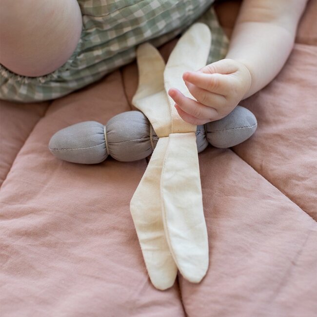 Lorena Canals Speelmat Kinderkamer Waterlelie Vintage Nude