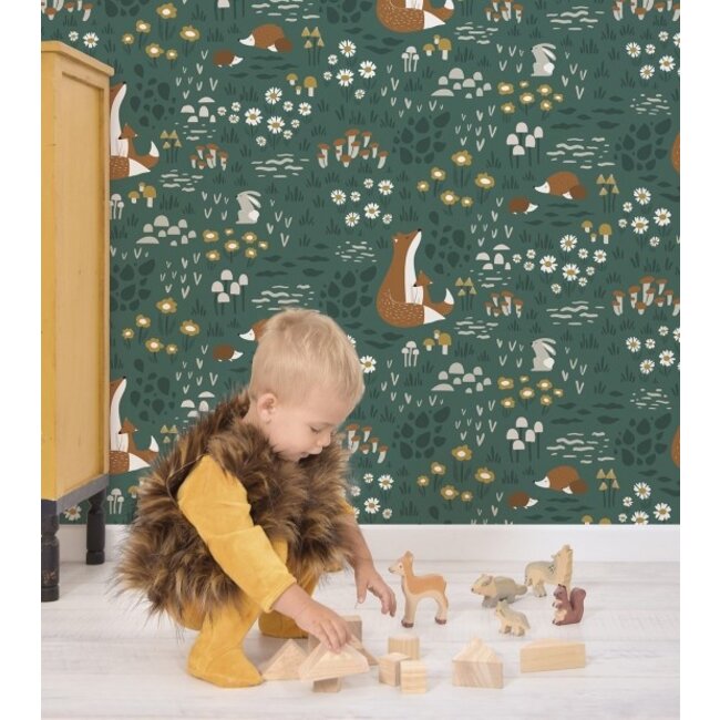 Lilipinso Wallpaper Forest Animals Green van Lilipinso