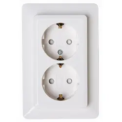 Kopp wandcontactdoos 2-voudig randaarde Safety+ voor enkele inbouwdoos HK02 Milano arctic wit (927713009)