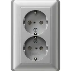 Gira wandcontactdoos 2-voudig randaarde verhoogde aanraakbeveiliging voor enkele inbouwdoos Systeem 55 aluminium mat (078326)