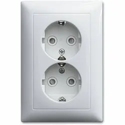 Busch-Jaeger wandcontactdoos 2-voudig randaarde Safety+ voor ovale 1,5 inbouwdoos Balance SI wit glans (302EUJT-914)
