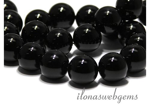 Onyx beads around 20mm