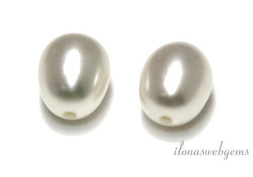1 pair of freshwater pearls, half-drilled, approx. 10x9mm, A quality