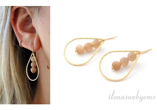 Inspiration: Moonstone earrings