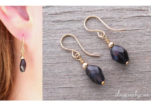 Inspiration: Earring with faceted beads