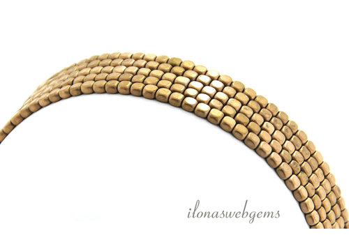 Hämatit Perlen Würfel rosé vergoldet um 3,5 mm