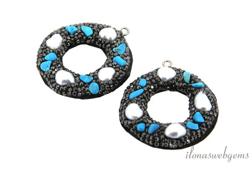 1 pair of snakeskin earrings, approx. 36mm