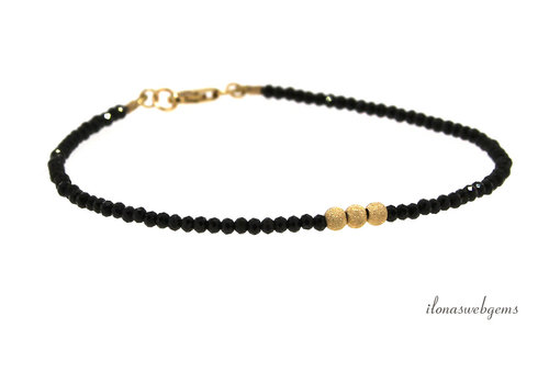 Inspiratie: Armbandje 14krt gold filled, zwarte Spinel