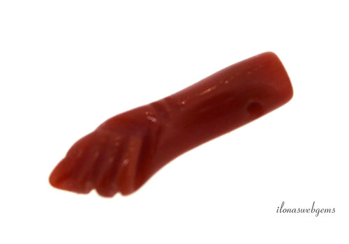 Rote Koralle (Corallium rubrum), Figa-Hand, ca. 14 x 4 mm
