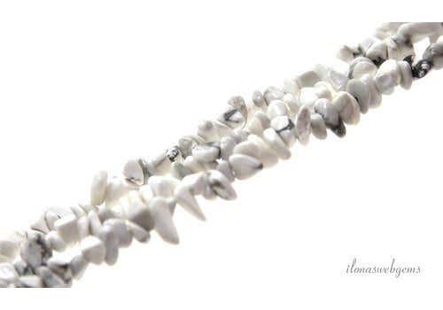 White Howlite beads split approx. 3-5mm