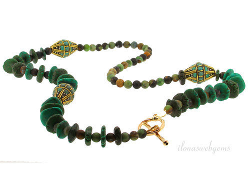 Inspiration: Necklace Howlite with Tibetan brass