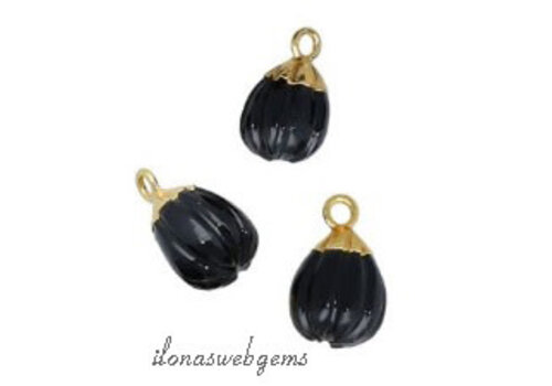 Minimalist 18 krt Vermeil Onyx pendant round ribbed approx. 12x8mm