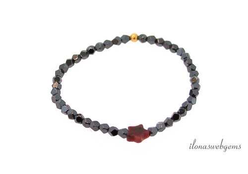 Inspiration: Hematite bracelet with Rhodonite star