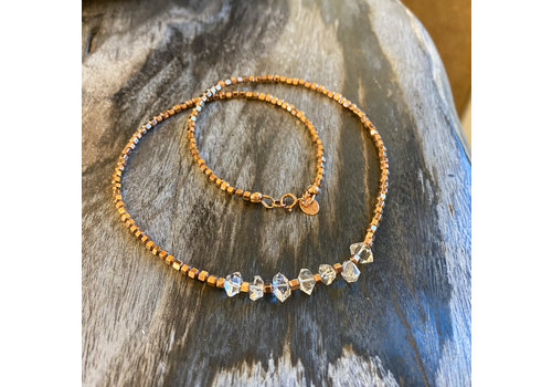 Inspiration: Necklace Herkimer with rose gold Hematite