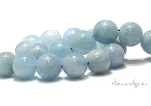 Aquamarine beads A quality round about 7.5mm