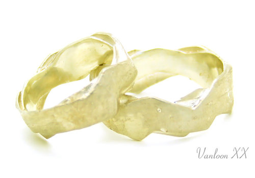 Wedding rings 14 kt yellow gold