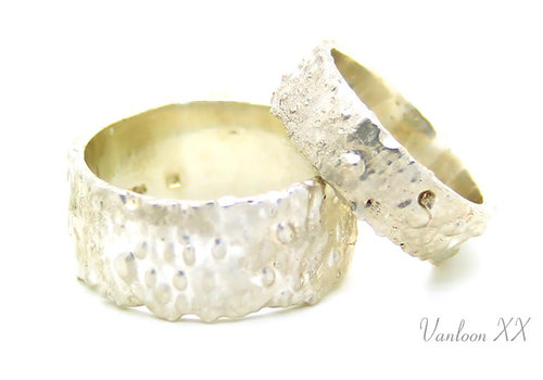 Wedding rings 14 kt white gold