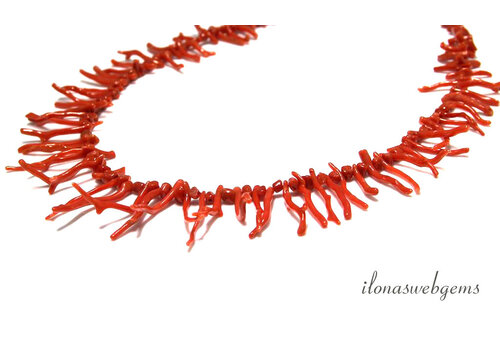 Rote Korallenperlenstäbchen „Corallium rubrum XL“, ca. 7–33 x 2–4 mm