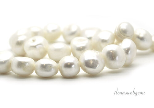 Freshwater pearls white approx. 12mm