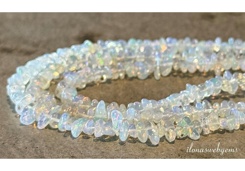 Precious opal beads split approx. 8x3mm