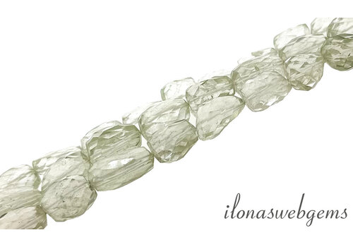 Groen Amethist/ Prasioliet kralen free shape ca. 13x11mm tot 18x12mm