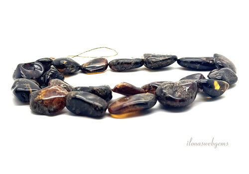 Barnsteen / Amber nuggets ca. 16 tot 26mm