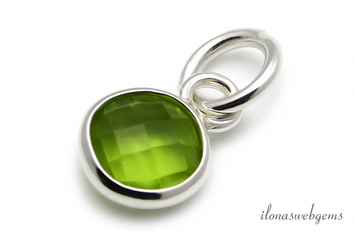 Sterling silver pendant with faceted Peridot approx. 6mm