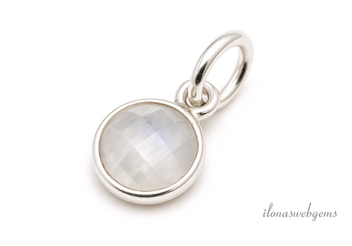 Sterling silver pendant with rainbow moonstone approx. 6mm