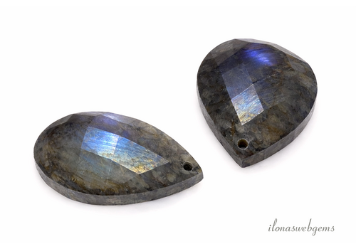 1 paar Labradoriet druppels facet ca. 18x13x6mm