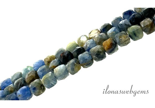 Kyanite beads facet cube approx. 3mm