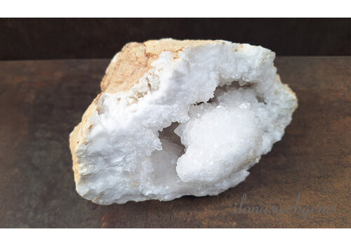 Bergkristal geode ca. 18x12x12cm