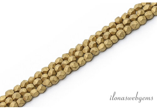 Hämatitperlen, mattgolden, facettiert, rund, ca. 3 mm