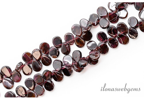 Granaat kralen rood druppels ca. 8x6mm