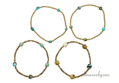 2 armbandjes met echte Turkoois en Hematiet waarde €45,-