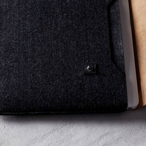 Mujjo Mujjo 15" MacBook Pro Retina Sleeve Bruin