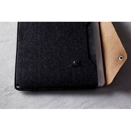 Mujjo Mujjo 15" MacBook Pro Retina Sleeve Bruin