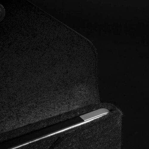 Mujjo Mujjo 15" MacBook Pro Retina Sleeve Zwart