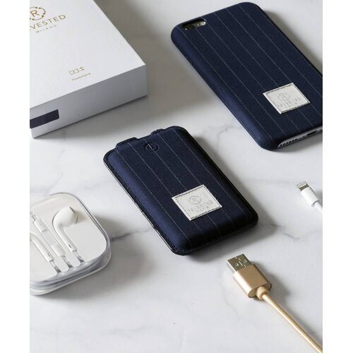 Revested Revested Power Bank Pinstripe