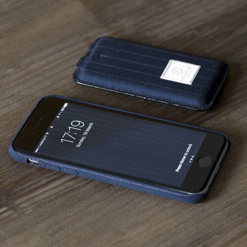 Revested Revested Power Bank Pinstripe