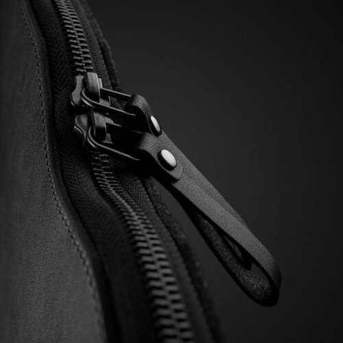 Mujjo Mujjo 13" MacBook Pro Folio Sleeve Zwart Mujjo Mujjo 13" MacBook Pro Folio Sleeve Zwart