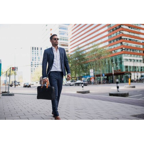 Nuts & Noble Nuts & Noble Bold 2.0 Jet Black & Rum Brown Nuts & Noble Nuts & Noble Bold 2.0 Jet Black & Rum Brown