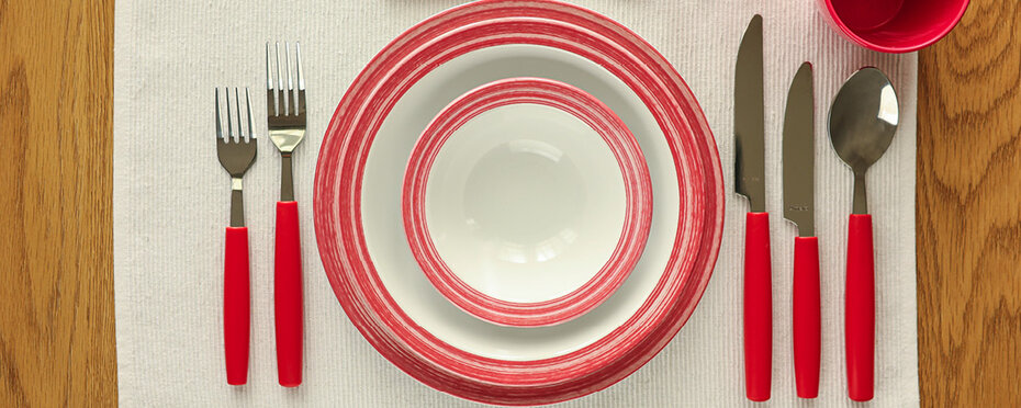 Besteckserie Colour cherry-rot