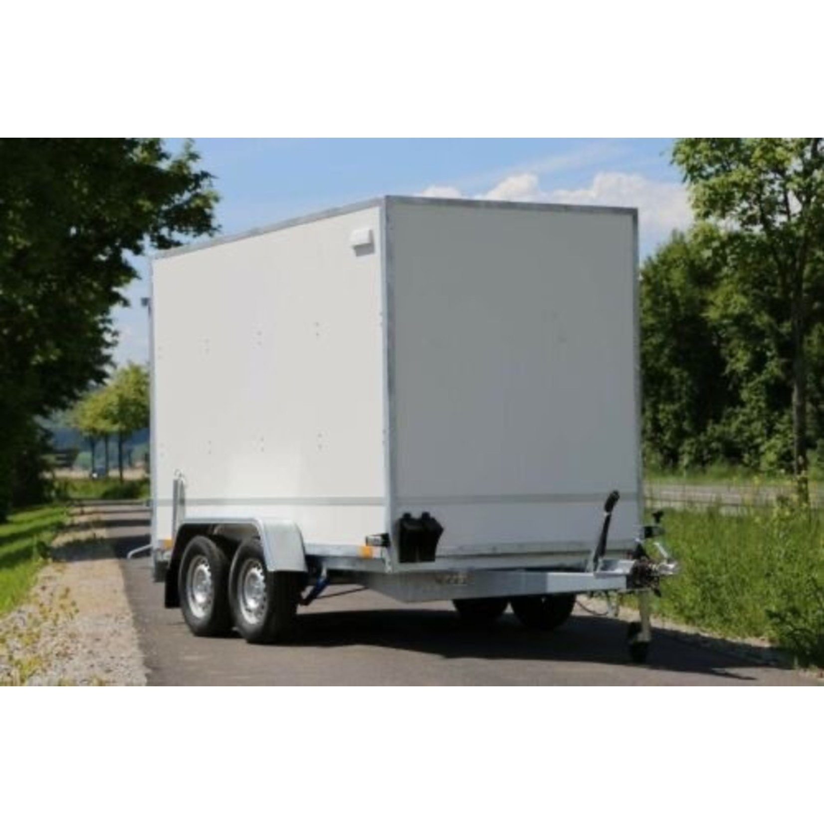 NIEWIADÒW F2030HTD – Kofferanhänger 2000kg