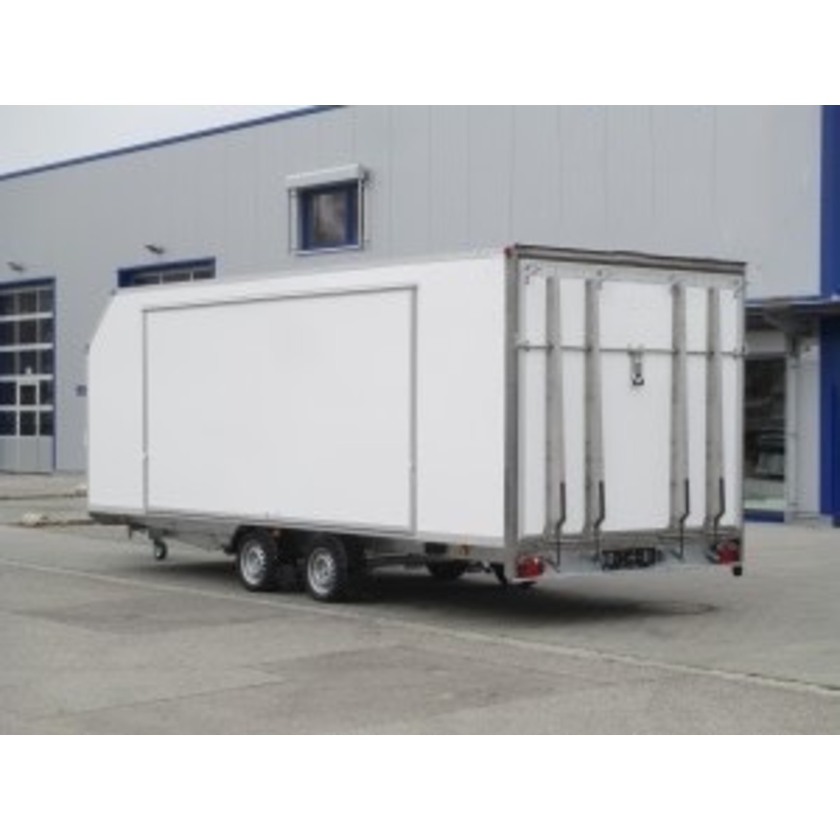 MONTE CARLO 600 - Remorque caisson 3500kg