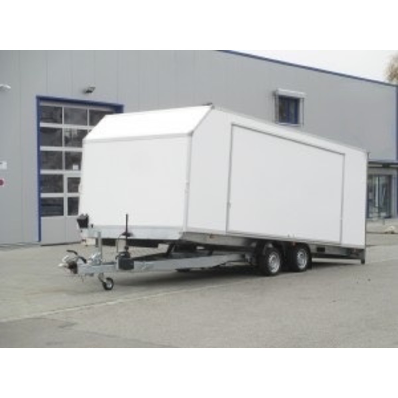 MONTE CARLO 600 - Remorque caisson 3500kg