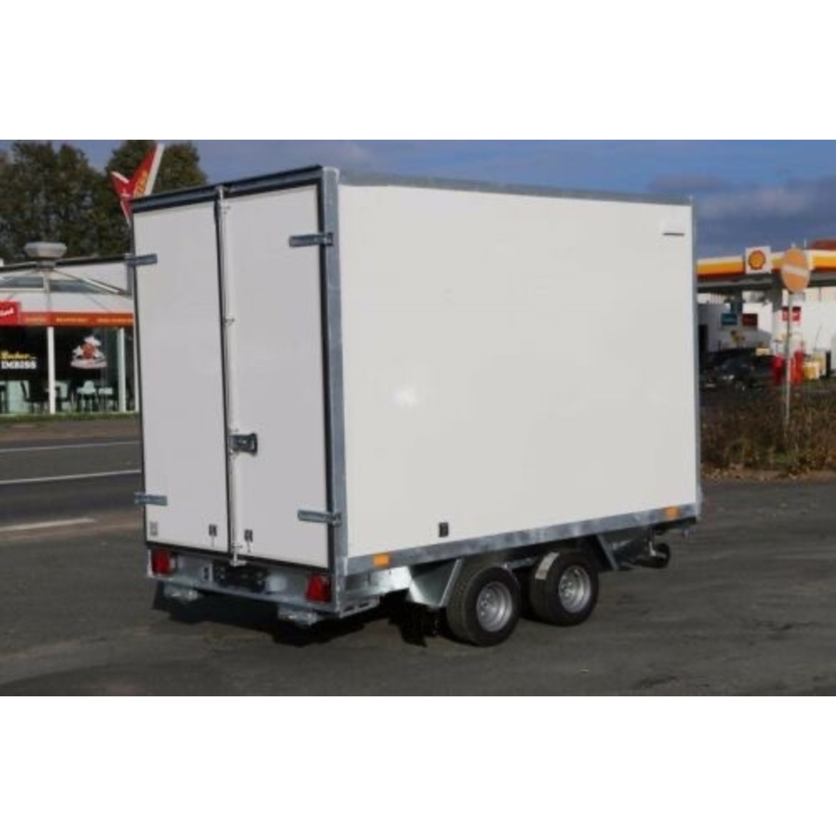 NIEWIADÒW F2730HTD – Kofferanhänger 2700kg