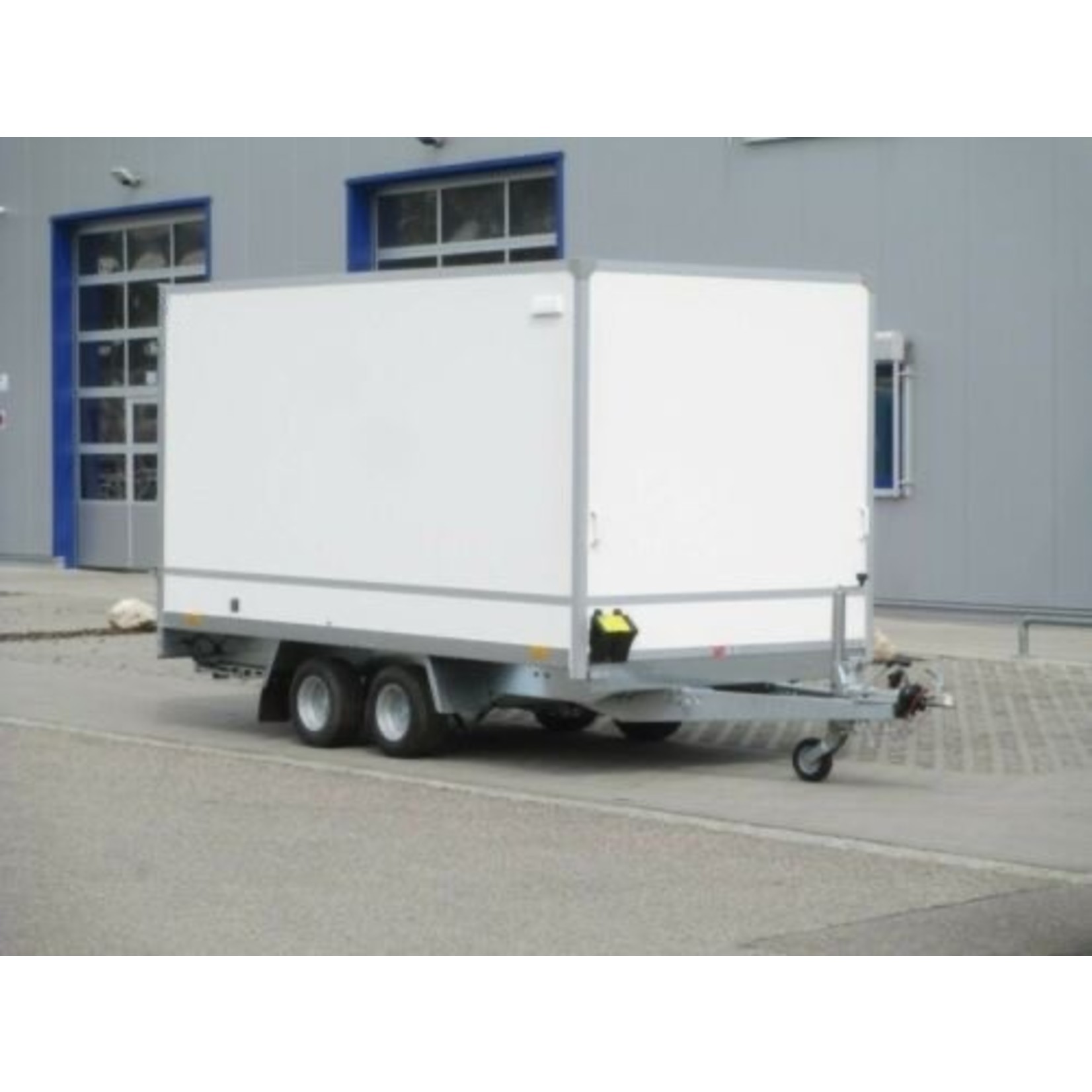 NIEWIADÒW FC2036HTD – Kofferanhänger 2000kg