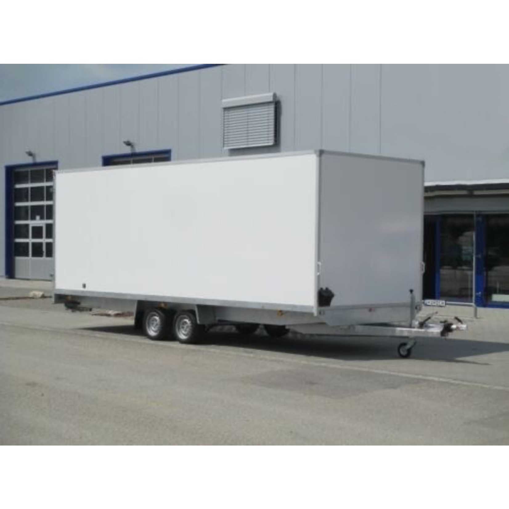 NIEWIADÒW FC3562HTL – Kofferanhänger 3500kg